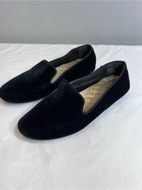 Birdies, black velvet starling slip on loafers flats size 8.5